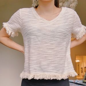 SOLD‼️Woven White Top